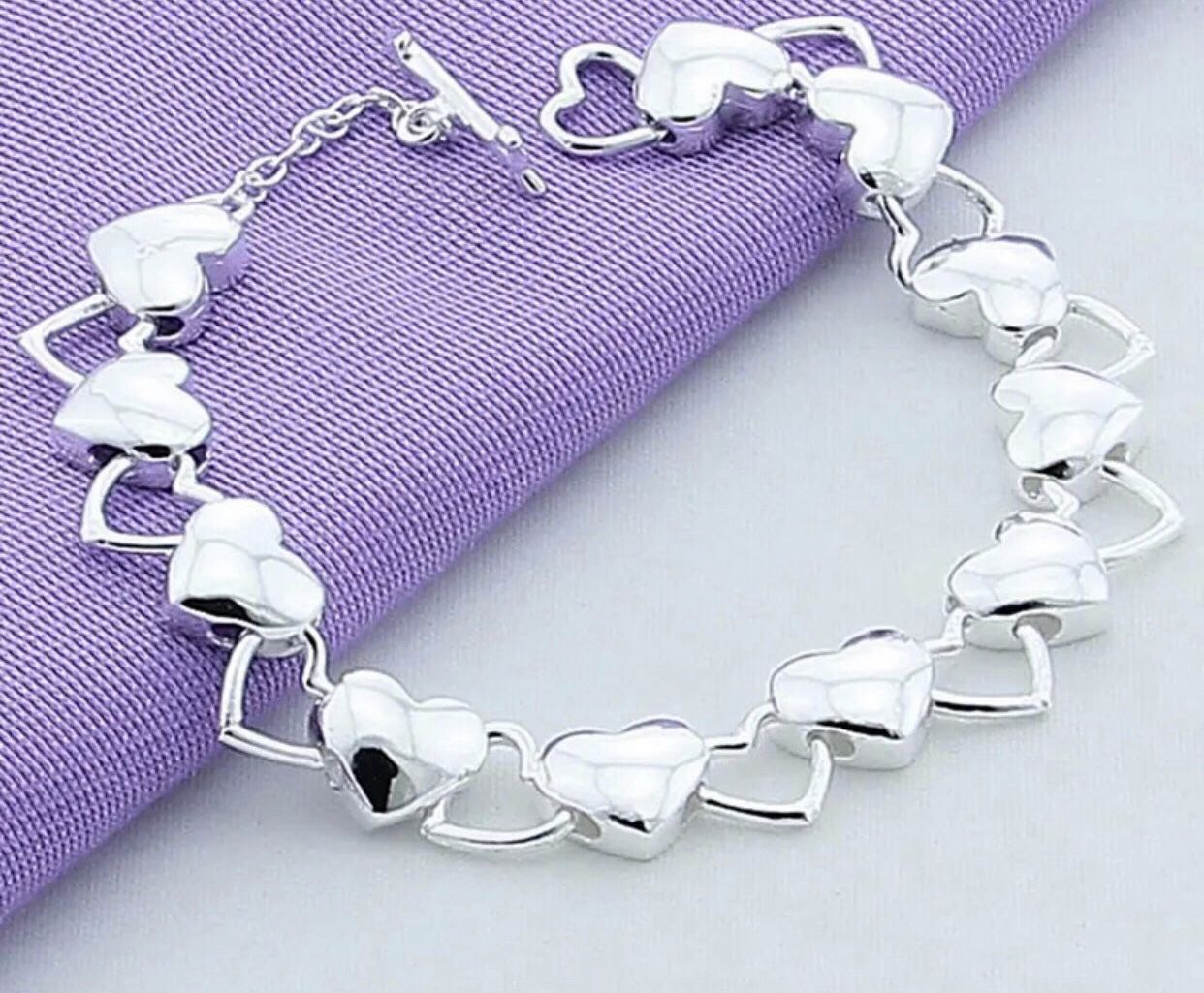 Sterling Silver Hearts Bracelet 