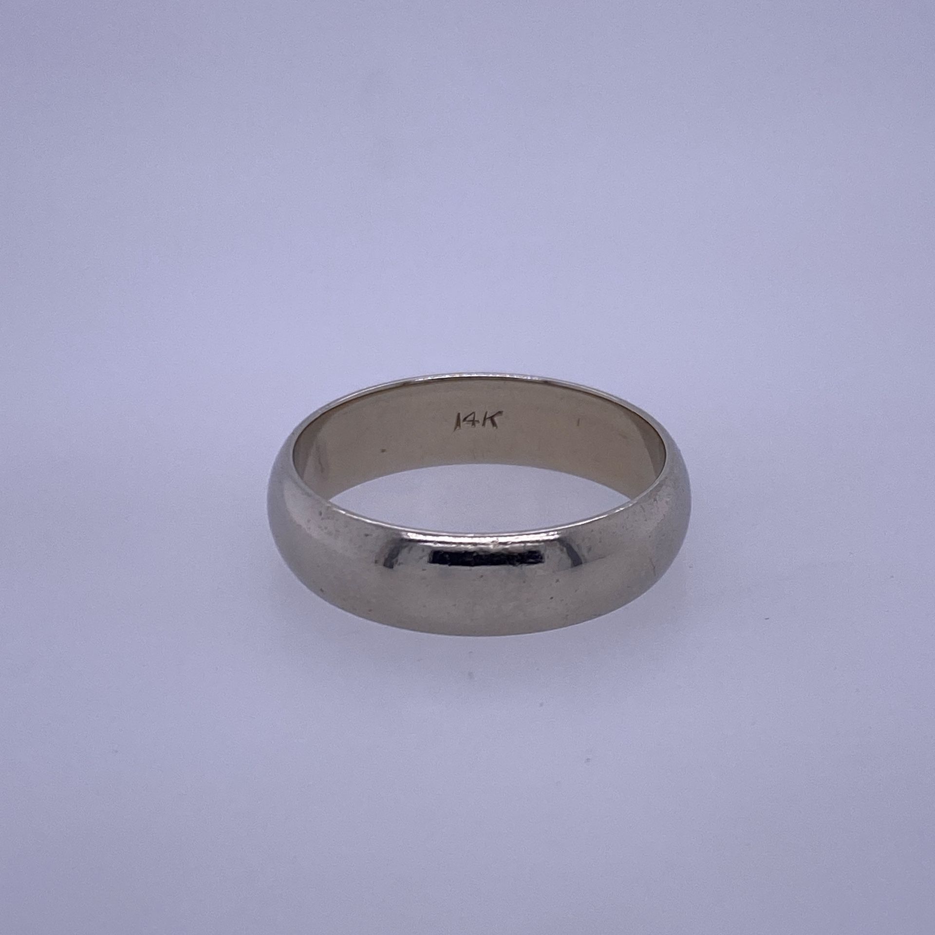14k White Gold Band Ring