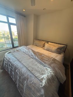 New King Bed - Used for Staging - Mattress, Frame, Mattress Blocks