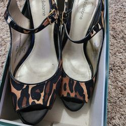 Liz CLAIBORN Peeptoe Mjs