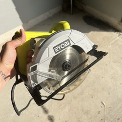 Ryobi Skill Saw 