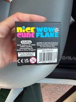 Schylling Nice Cube Wow Flake Needoh