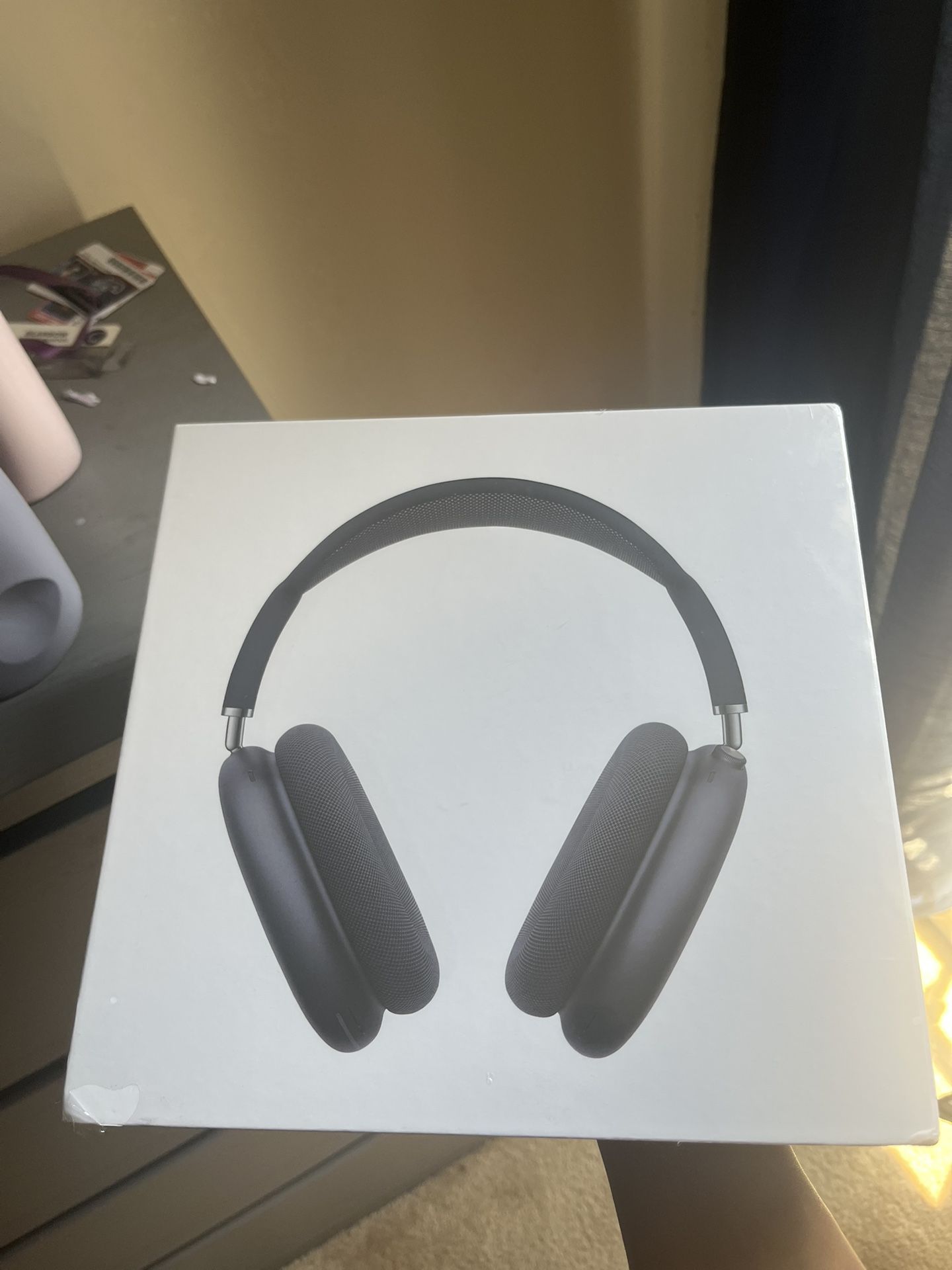 AirPod Maxes