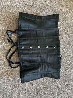 Underbust Corset need gone ASAP
