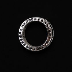 chrome hearts ring size 11