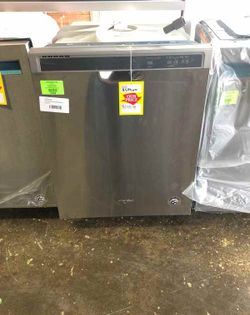 Whirlpool Stainless Steel Dishwasher 💲💲 DMW