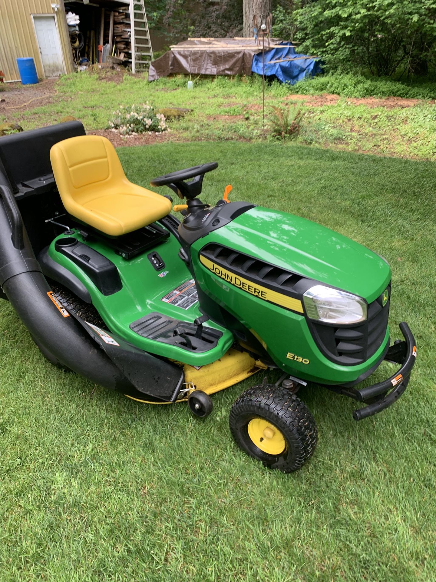 John Deere Lawn Mower Tractor
