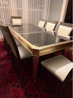 Ethan Allen glass top table seats 8