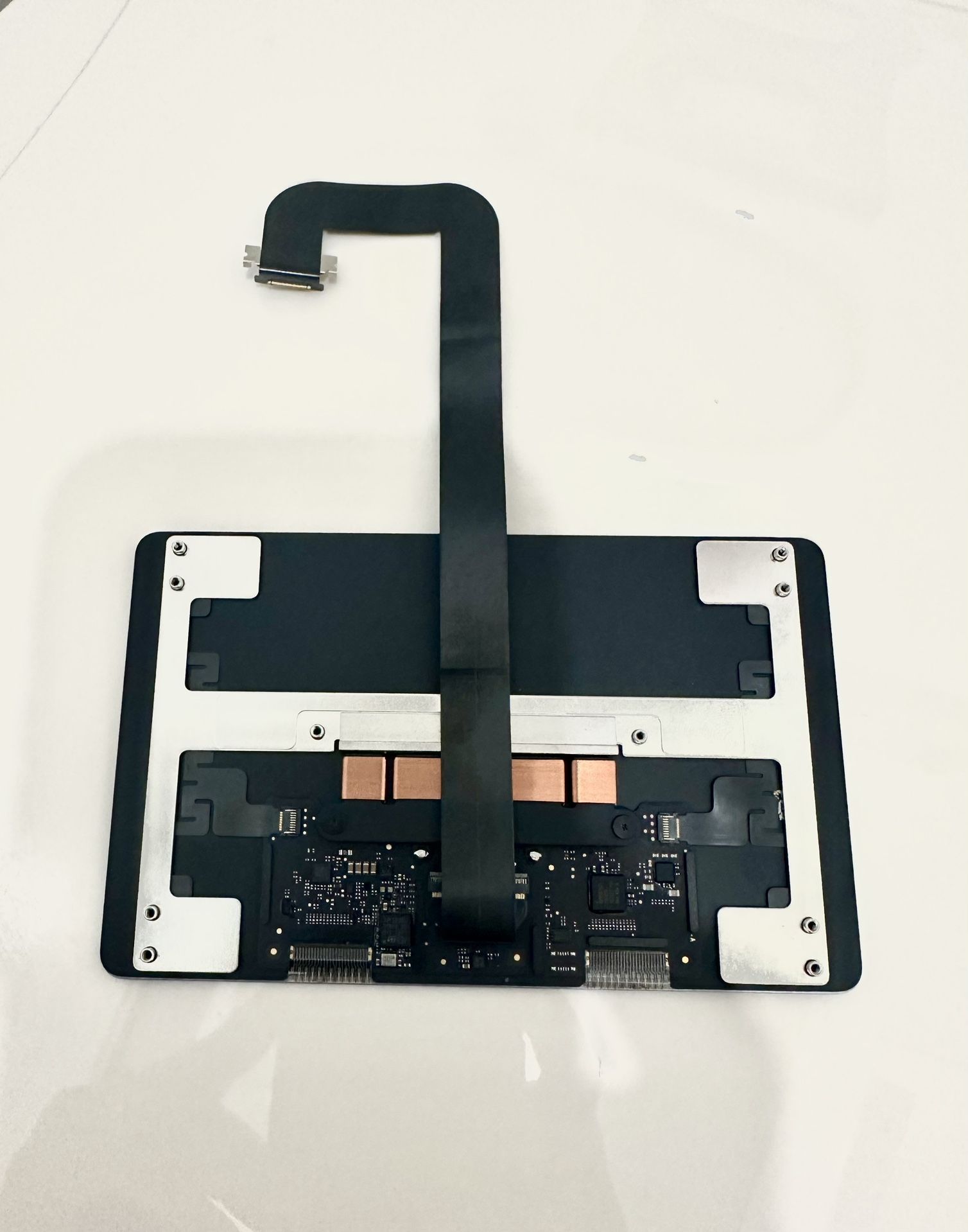 FIRM PRICE - Apple MacBook Air 13" M2 2022 A2681 Genuine OEM Trackpad Touchpad w/ Cable Silver