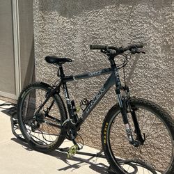 Trek 4500 Mountain Bike In Working Condition New Inner Tubes Ready To Ride The Trails 