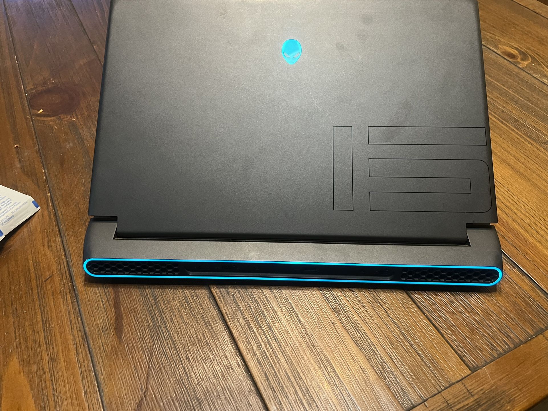 Alienware M15 Gaming Laptop 