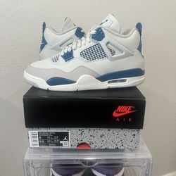 Jordan 4 Military Blue Size 8 Size 9.5