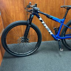 Trek Bike SRAM Eagle Groupset Fox 32-29 Fork