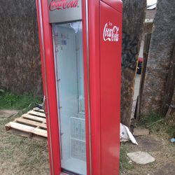 Vintage Retro Coca Cola Refrigerator 