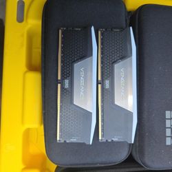Vengeance DDR5 64gb Ram  x2 (32gb Stick)