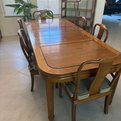 Rosewood Dinning Table With 6 Chairs And 2 Leaves
