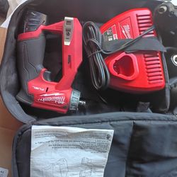 Taladro Destornillador De Instalación M12FUEL Pila Y Cargador