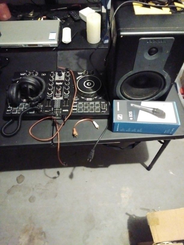 Dj Equipment