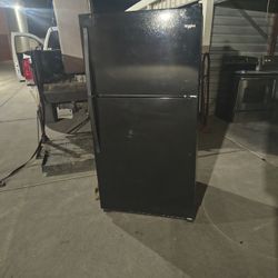Whirlpool Refrigerator 