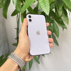 iPhone 11 - Unlocked - 128GB