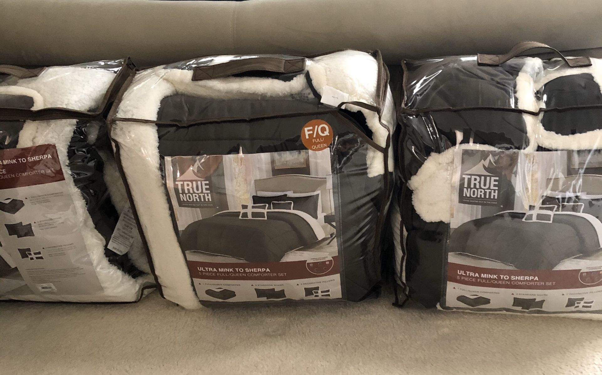 True North 5 pcs Comforter Set Full/Queen