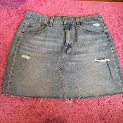 Levi’s skirt 