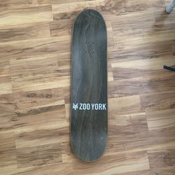 Zoo York Skateboard