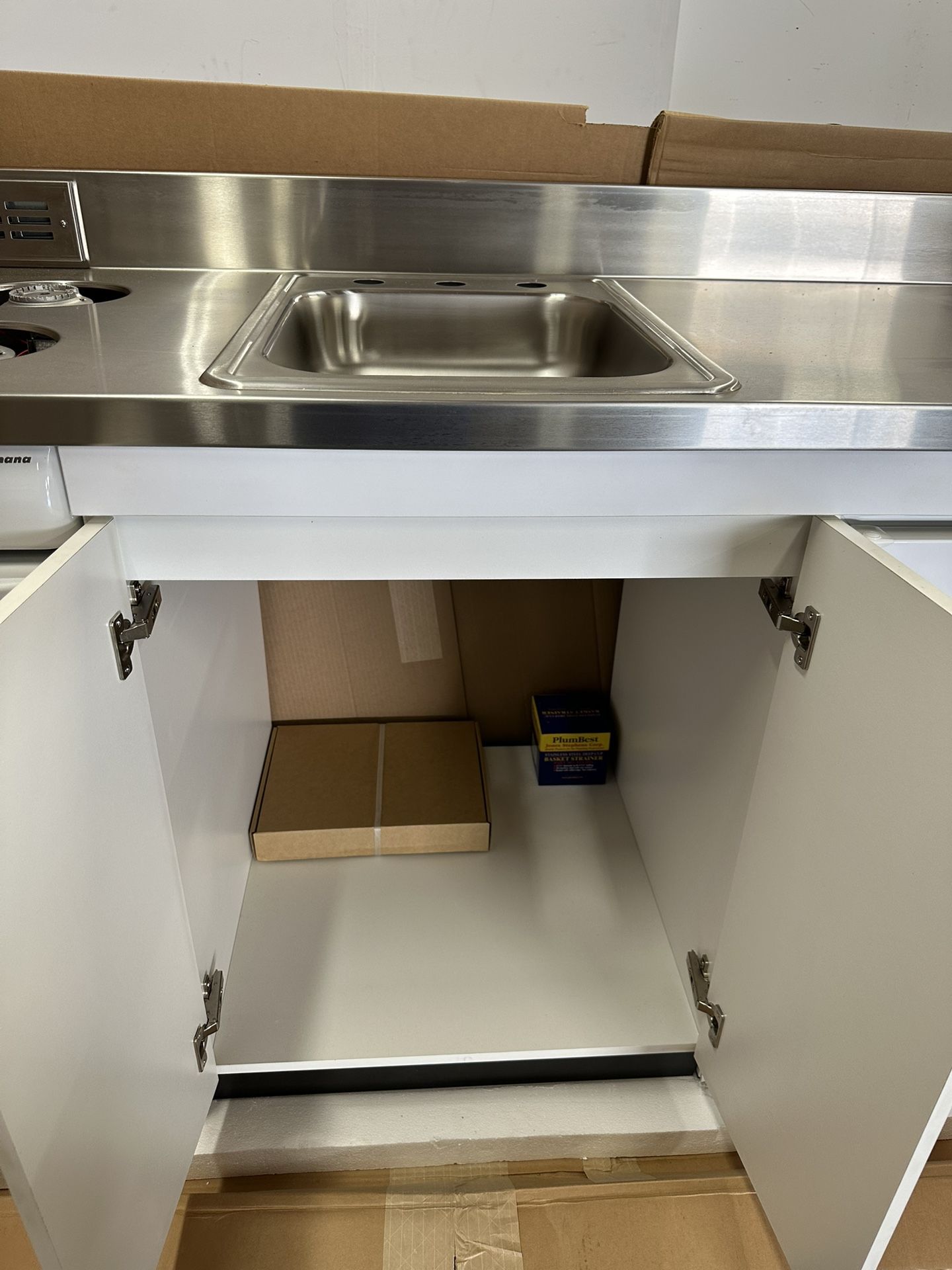 Kitchenette ***NEW*** wfdjnjc.com