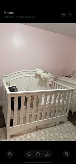Delta Crib