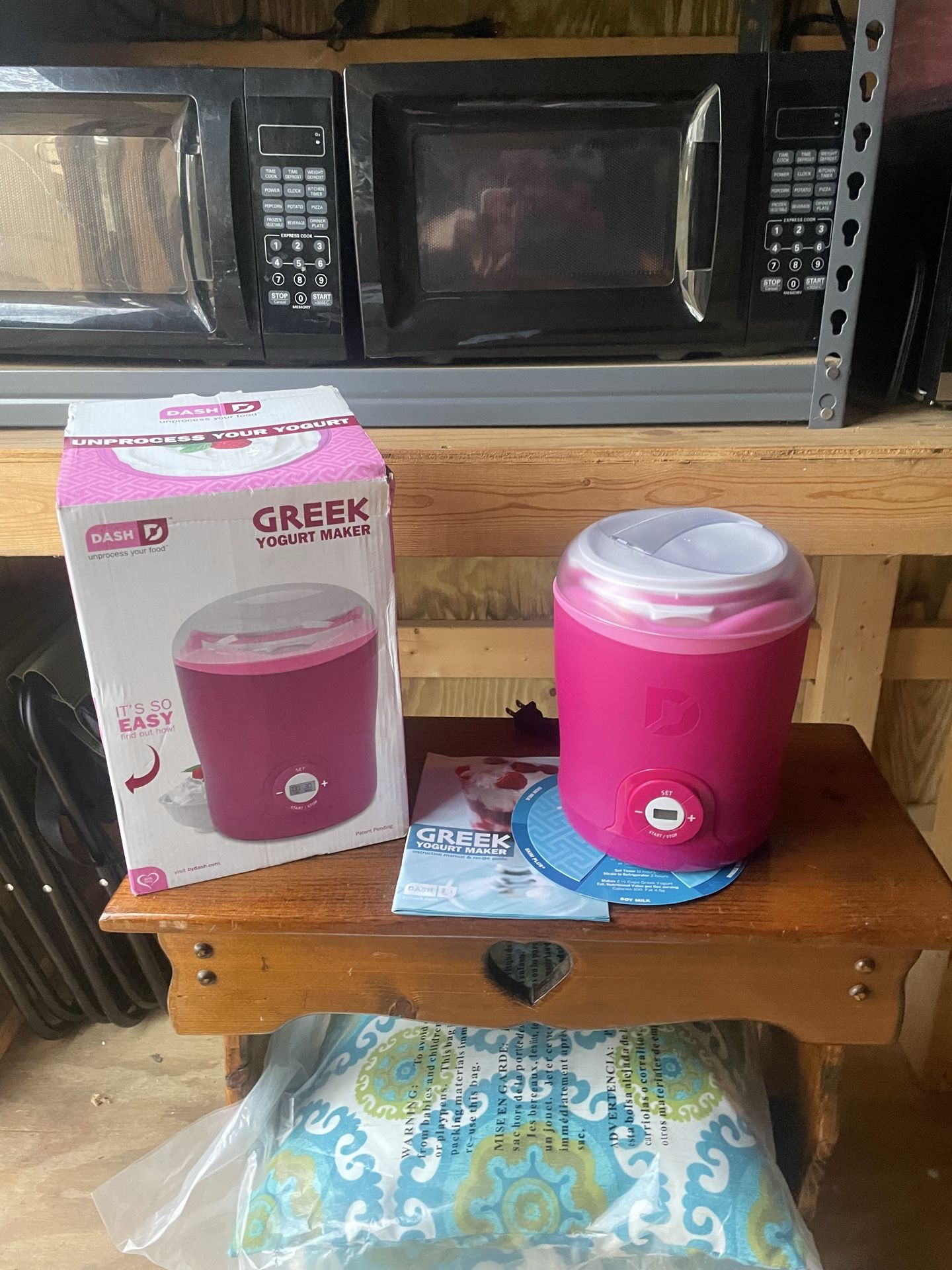 Dash unprocessed food Greek yogurt maker