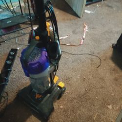 Vacuum Cleaner