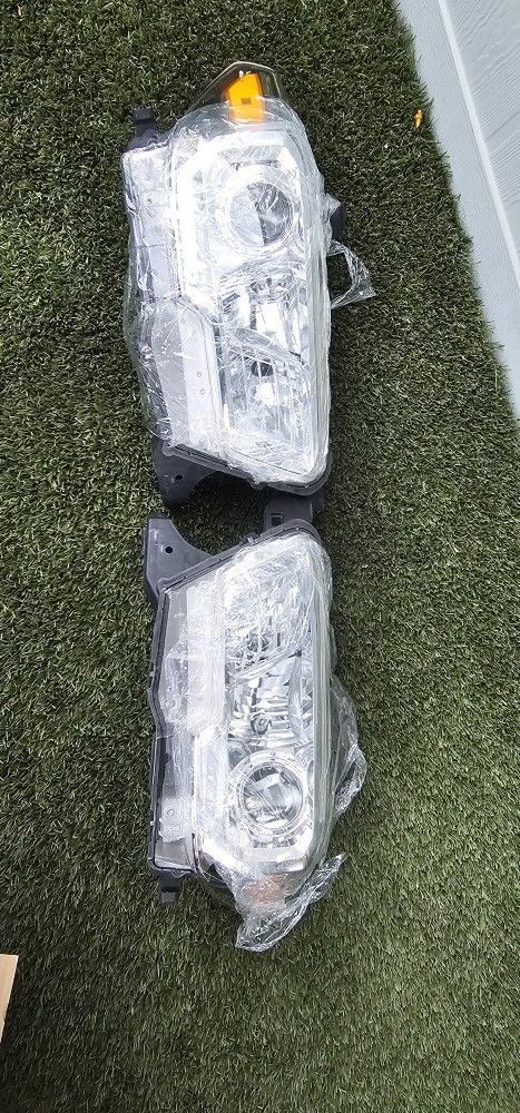 Sr5 Headligths  Toyota Tacoma