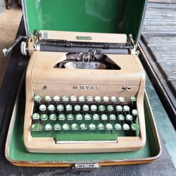 Portable Typewriter