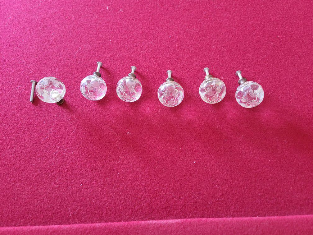 Antique  Crystal  Cabinets Knobs