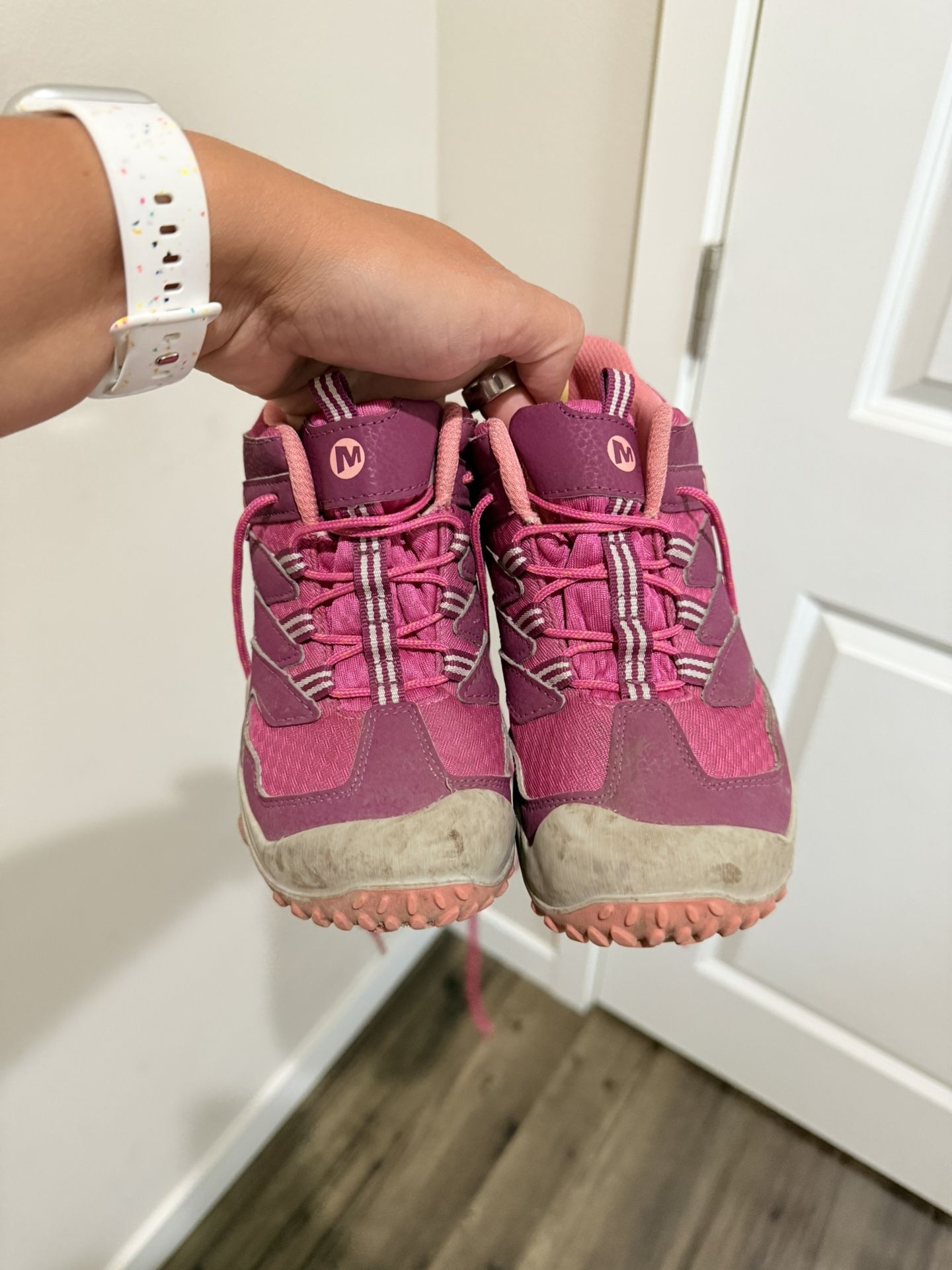 Kids Hiking Boots