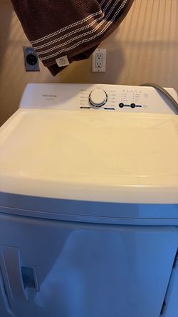 Insignia Sensor Dry Electric Dryer