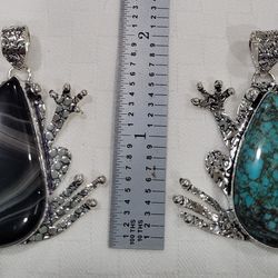Gemstone Pendants/Necklace "Frog Shaped"