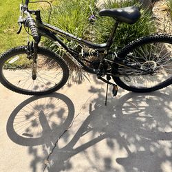 Mongoose mountain bike