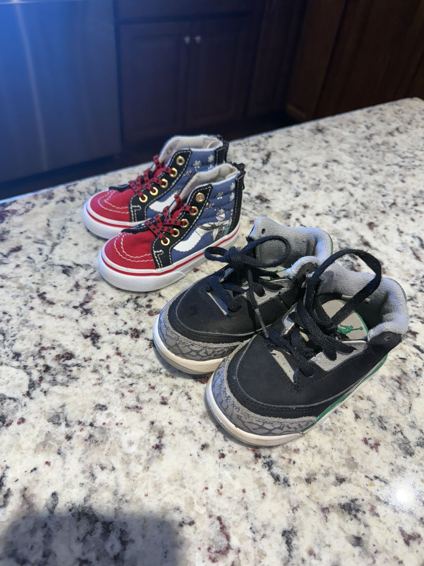 Toddler Shoes 5c
