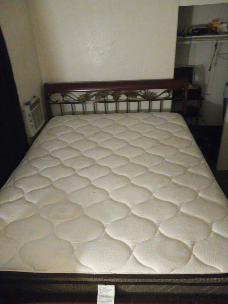Queen Size Mattress , And Boxspring