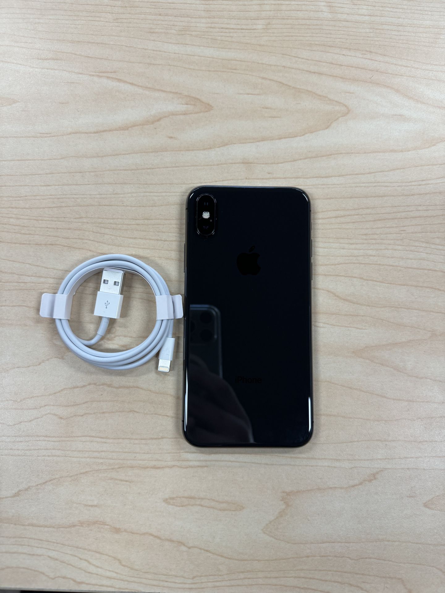 iPhone X - 64GB - Unlocked For Any Carrier!!!