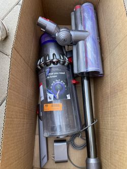 DYSON OUTSIZE IRON VACUUM CLEANER Video