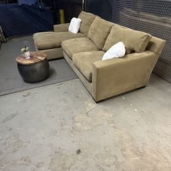 Free Delivery ! Crate & Barrel Tan Beige L Peice sectional wooden legs