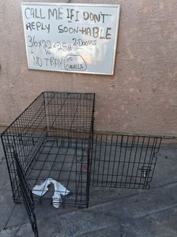 Black Wire Dog Crate 36x22x25 Two Doors