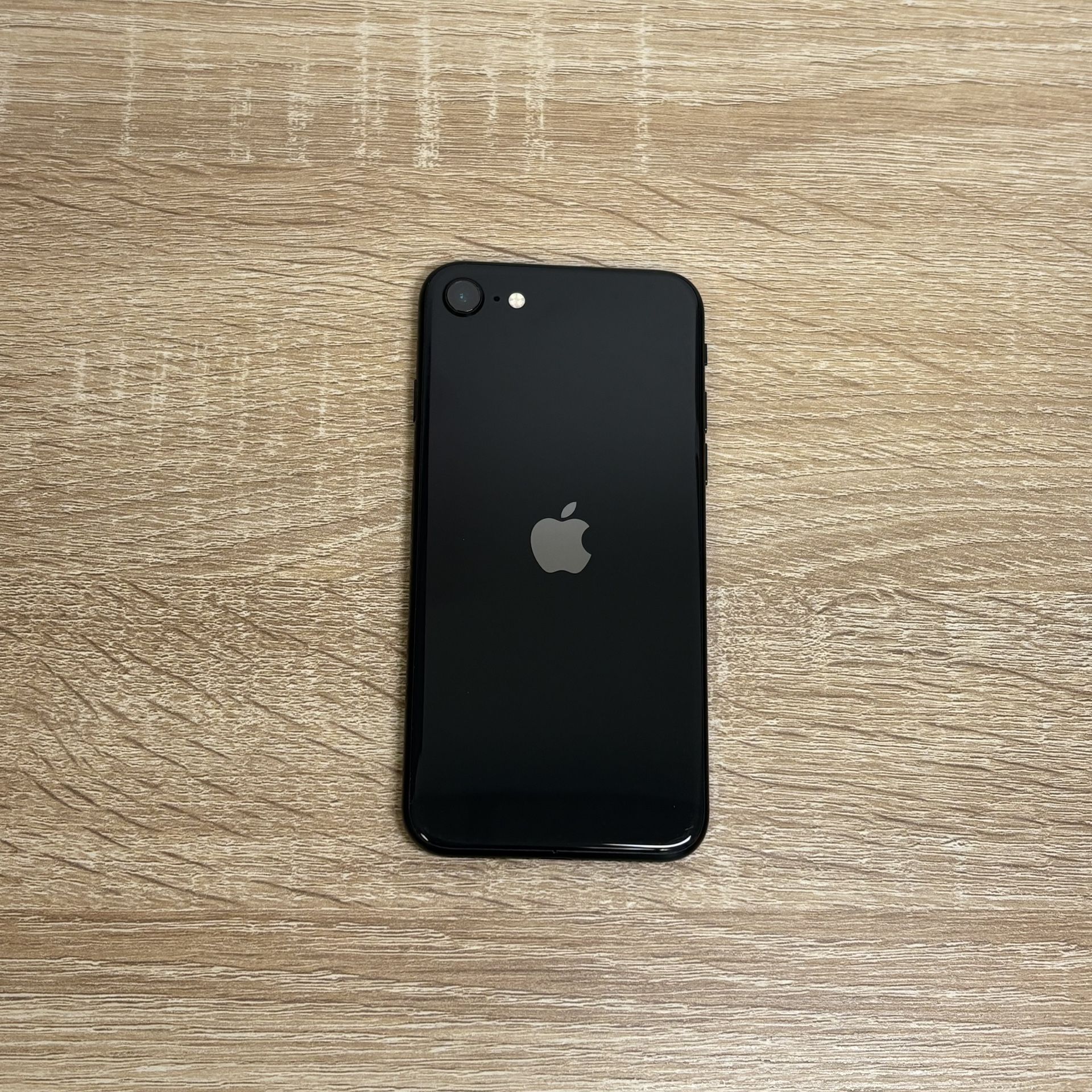 iPhone 8 - Unlocked - 128GB