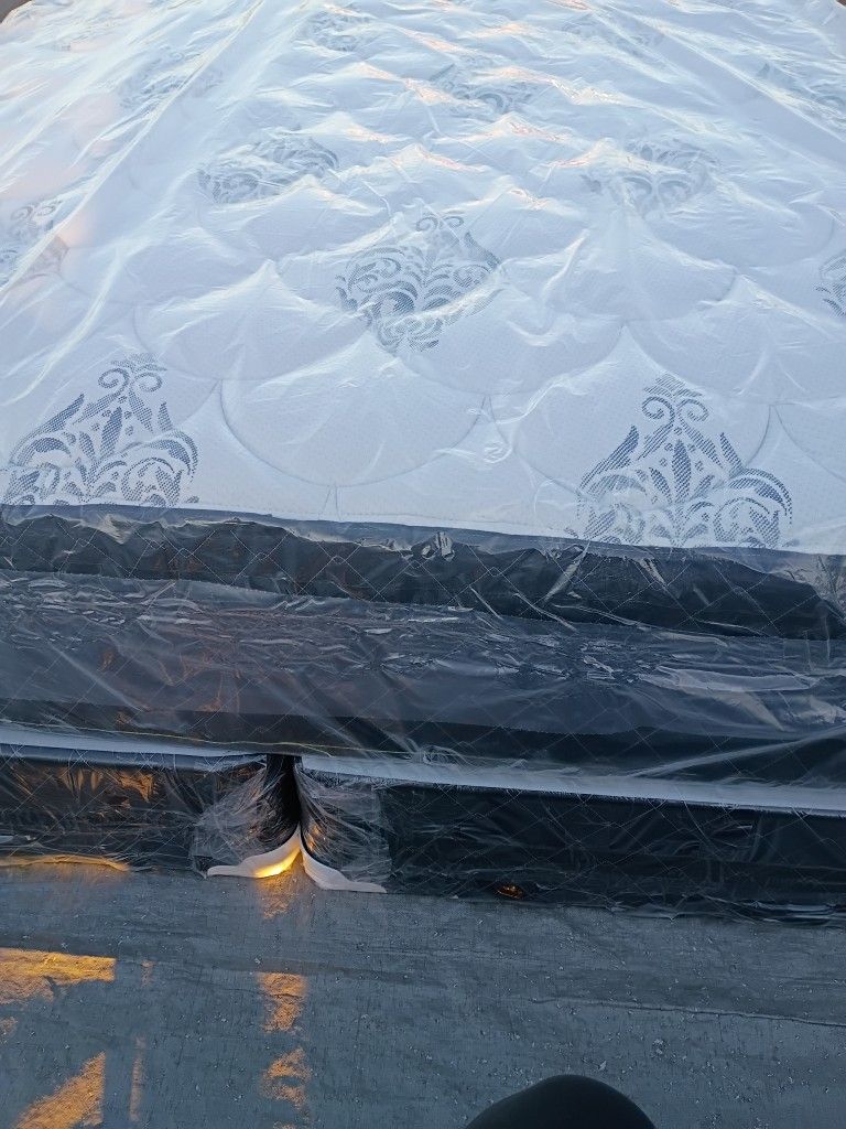 Brand New King Size Super Pillowtop Mattress Included Box Spring Free Delivery Depends On Location