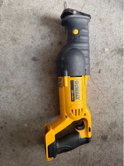 DeWalt 20 vaults saw