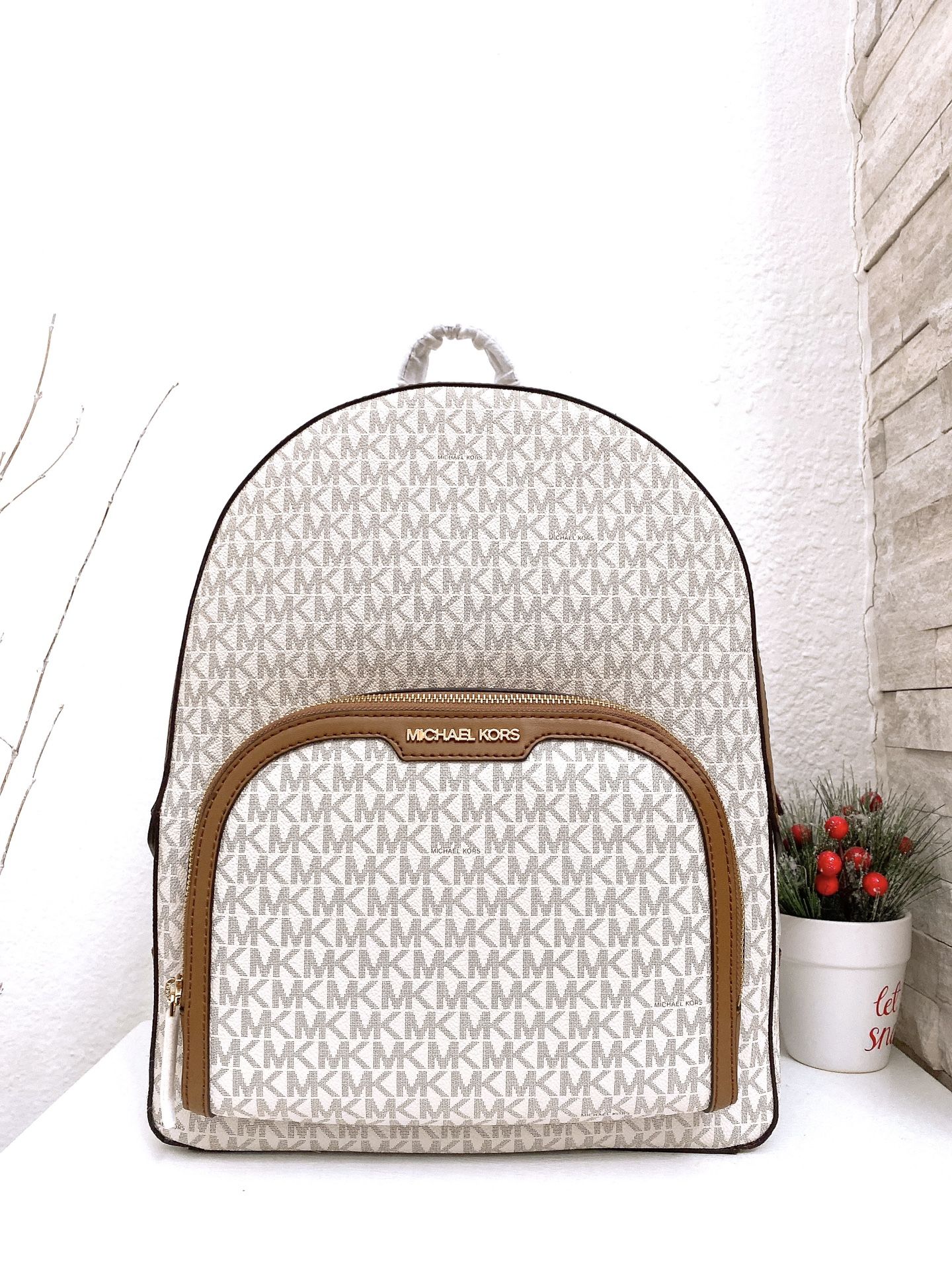 Jaycee Large Logo Backpack MICHAEL KORS Large Jaycee Backpack in color Grapefruit multi  main image 2