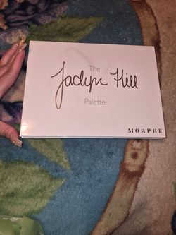 Eyeshadow palette