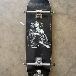 skull skates shaped skateboard